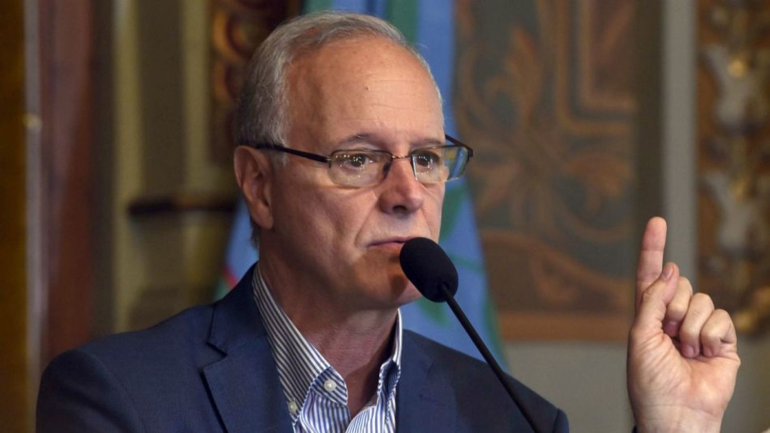 Gollán opinó sobre la suspensión de Argentina - Brasil y terminó comparando a Bolsonaro con Drácula