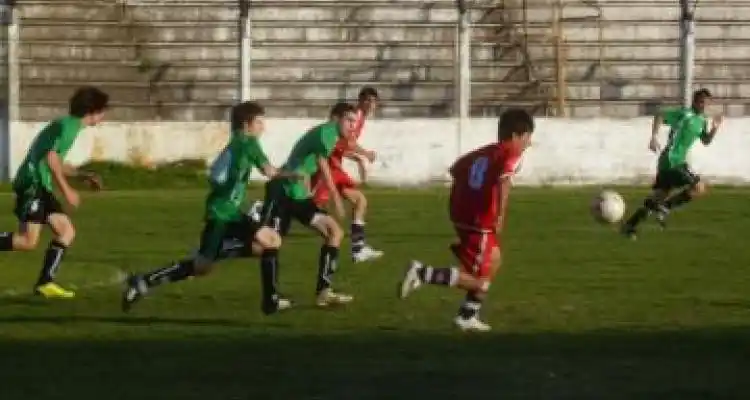 Mitre obligado a darlo vuelta