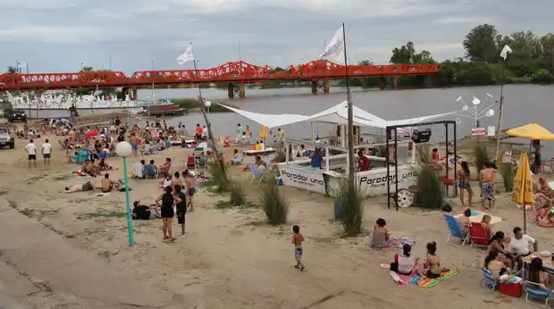 Los concesionarios de las playas públicas deben hacer mejoras