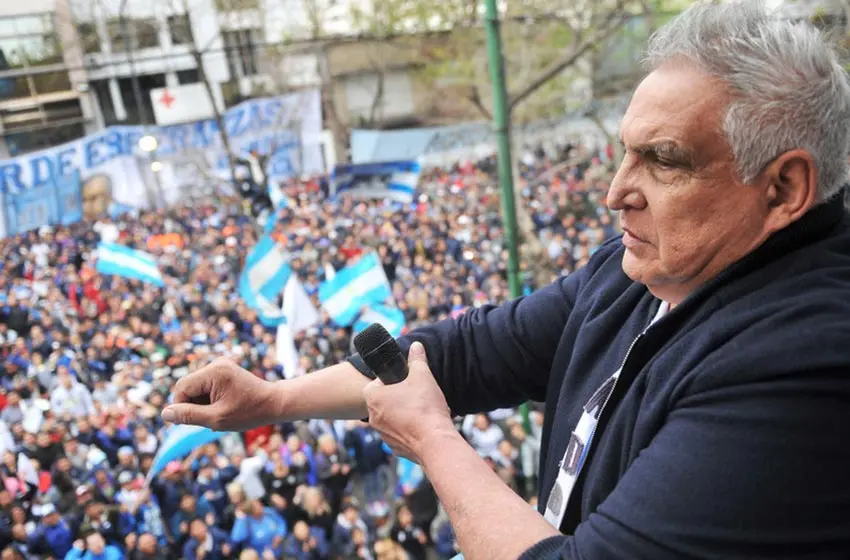 “El Pata” Medina se entregó en su casa de Ensenada