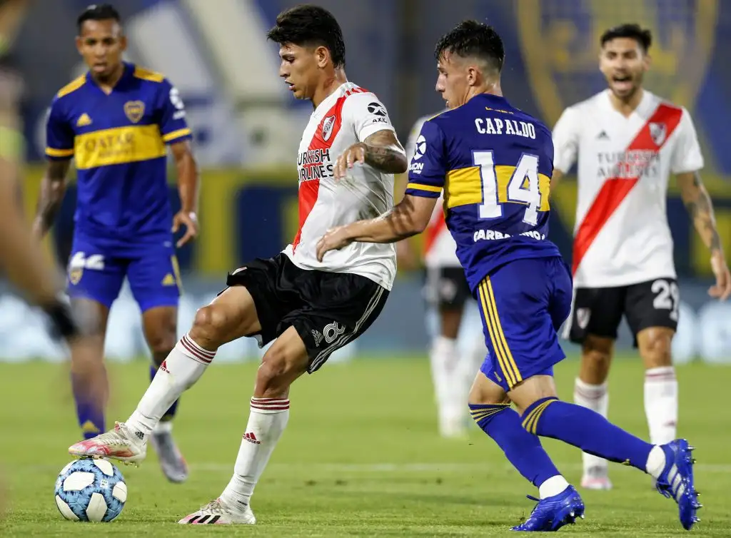 Otro Boca-River vuelve a atraer al país futbolero