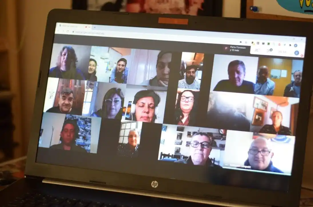 Agmer rechaza los “intentos aventurados de regreso a las clases presenciales en departamentos entrerrianos”