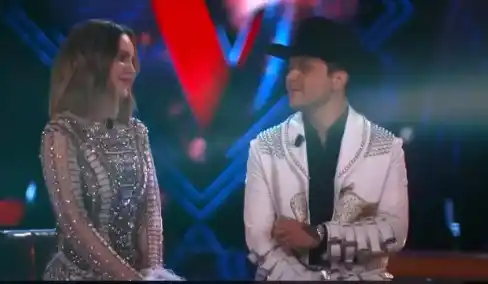 A punta de memes se burlan de Belinda y Christian