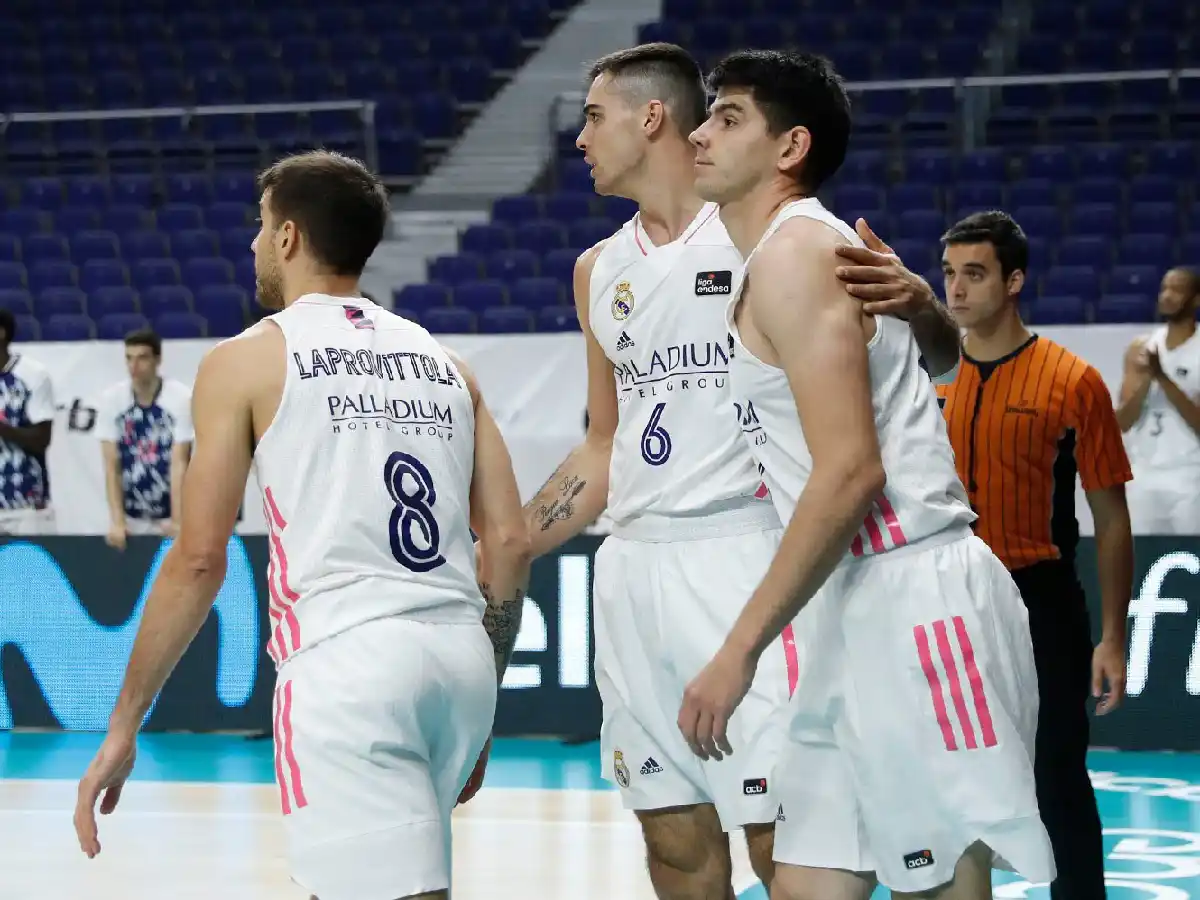 Real Madrid, con un destacado Deck, superó a Baskonia