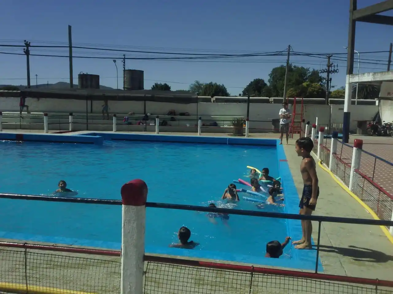 Auxiliar para el programa Escuelas Abiertas en Verano