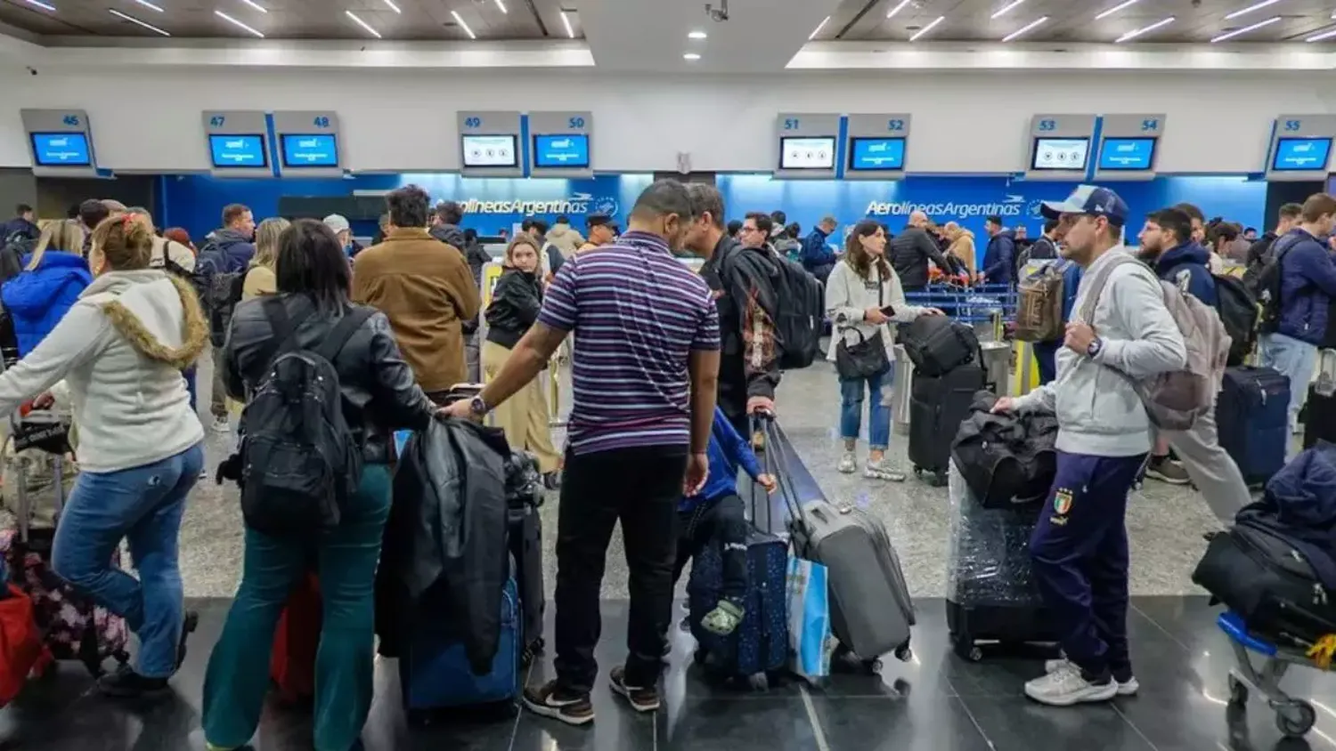 La medida se extenderá hasta las 12 de hoy sábado,