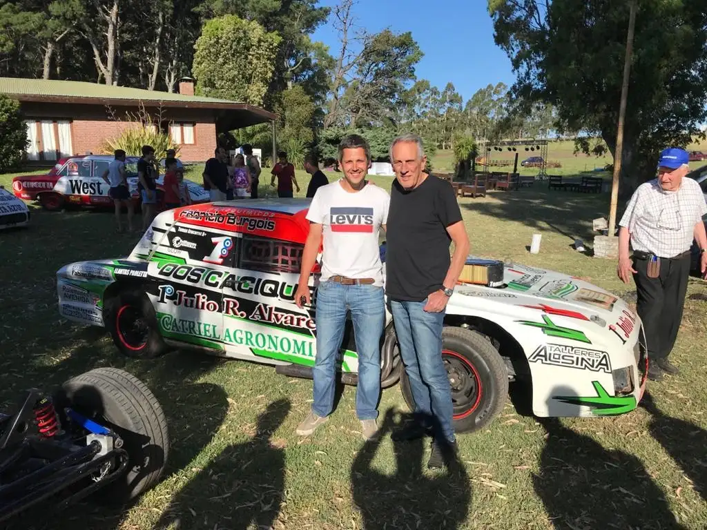 El campeón de APAC, con Traverso