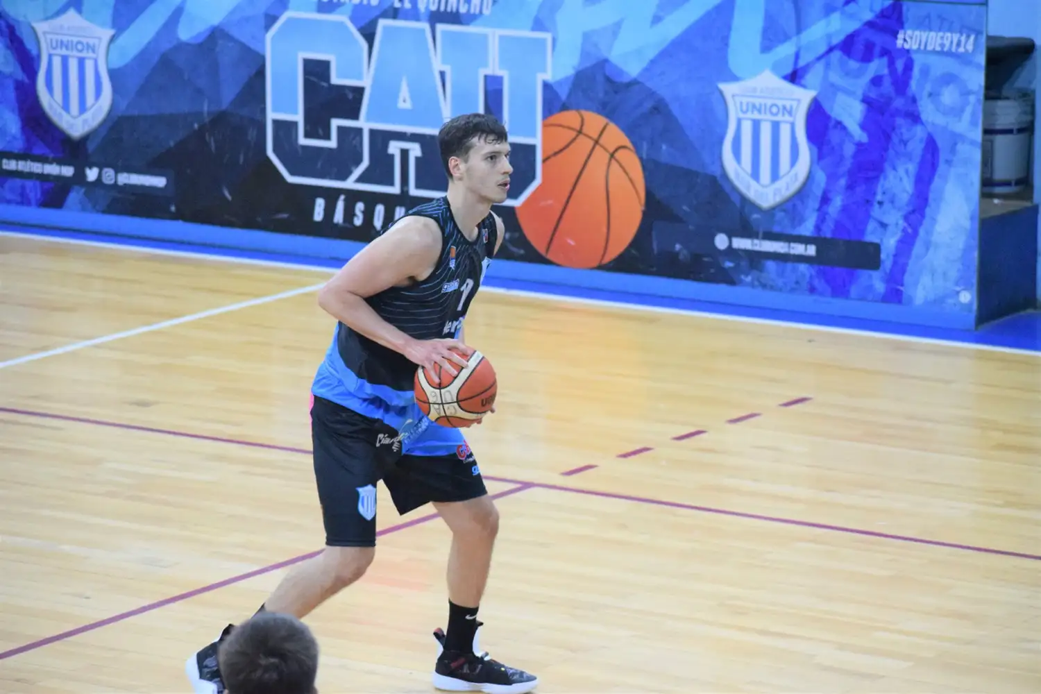 Unión ante una dura exigencia para defender el invicto