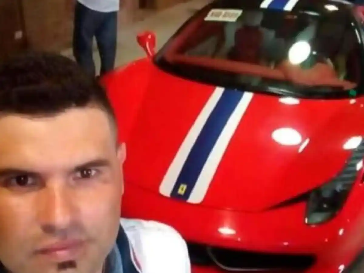 Millonarios por un día: se infiltraron en una mansión y armaron una fiesta