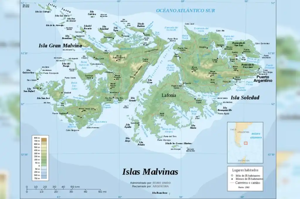 La ocupación británica se concretó en 1833, cuando en las islas vivían habitantes de Santiago del Estero, Córdoba, Entre Ríos, Corrientes y Buenos Aires.