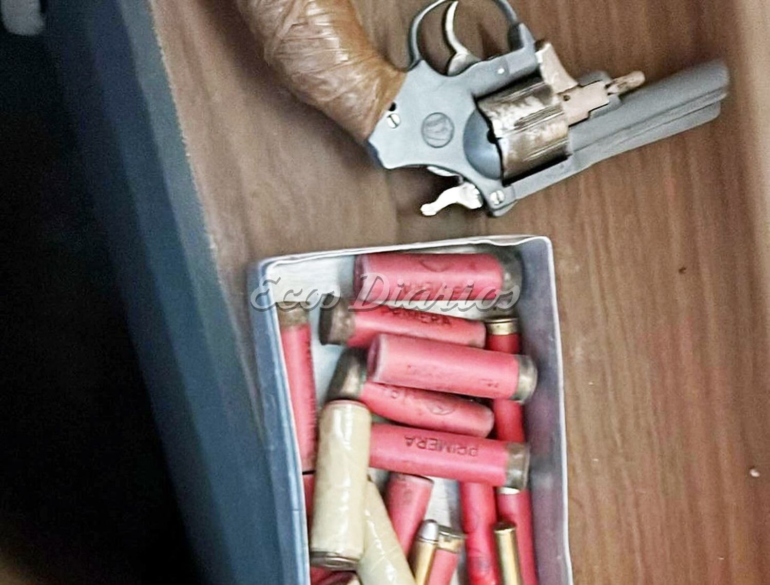 Arma. Secuestra que estaba involucrada en un hecho de robo en La Platasecuestro