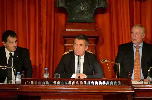 Urribarri: “Que las obras hablen por mí”