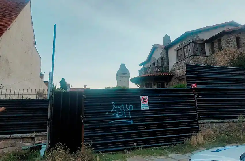 Tenía preparados 25 caños de aluminio para llevárselos de una obra