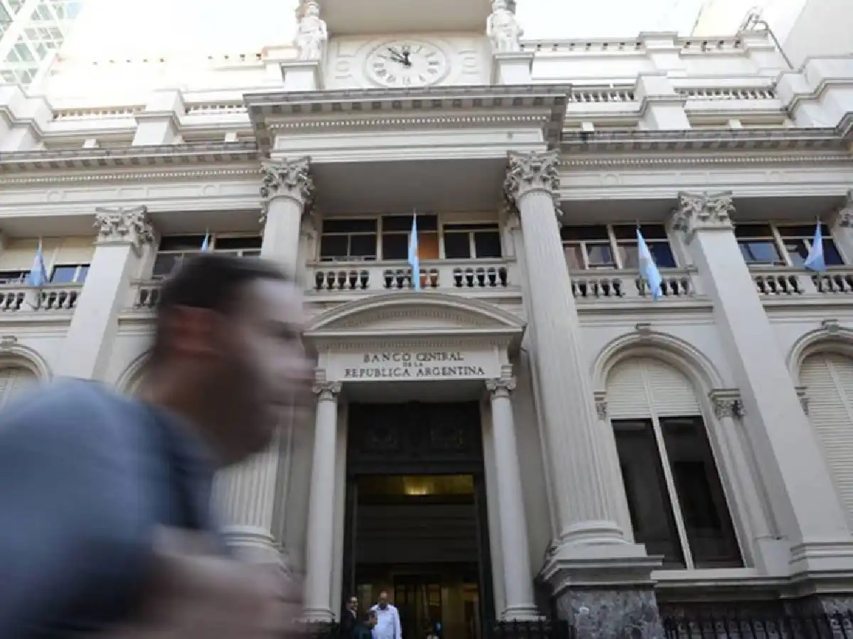 Dólar: se reúne el directorio del Banco Central