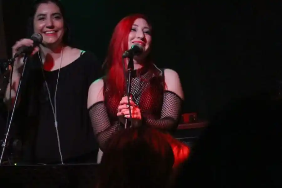 Daniela Tell es cantante rafaelina, estuvo en el exterior y volvió a cantar a la ciudad