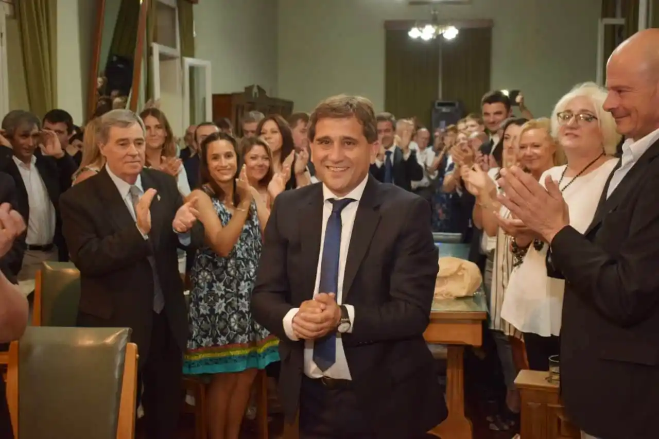 Lobería: Juan José Fioramonti juró por un nuevo mandato
