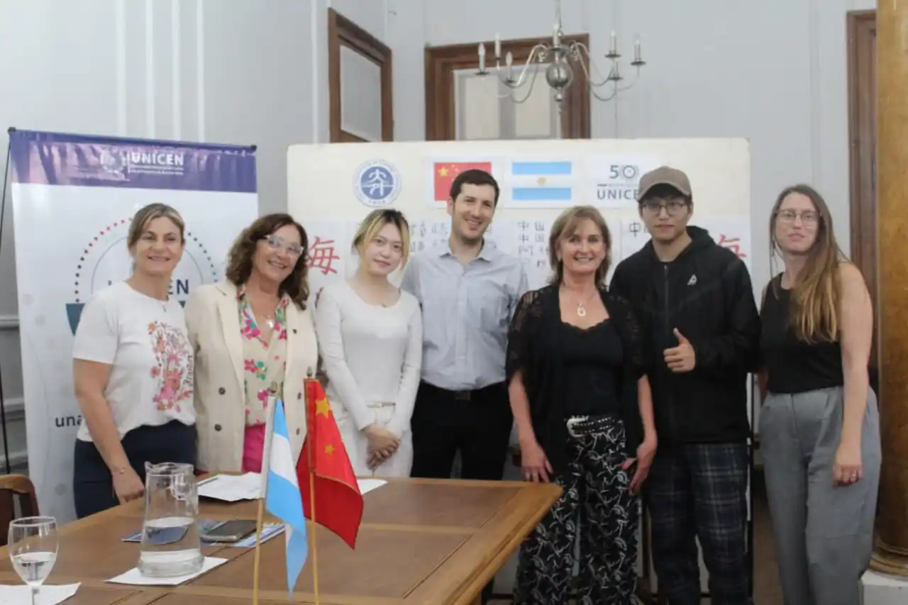 chinos en tandil unicen 02-11-24 - 2