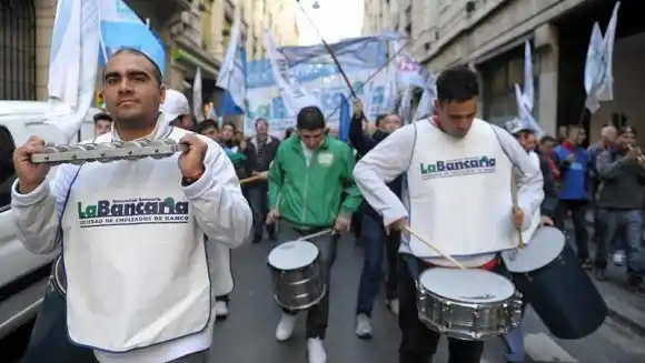 Nuevo paro nacional de bancarios para el jueves 29
