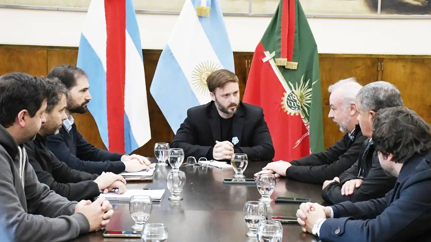 El ejecutivo y el sector privado analizaron distintos aspectos de la actualidad turística