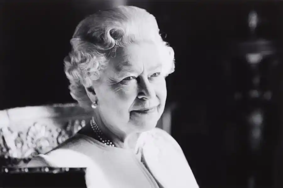 Murió Isabel II: “La Corona es la roca donde creció el país”
