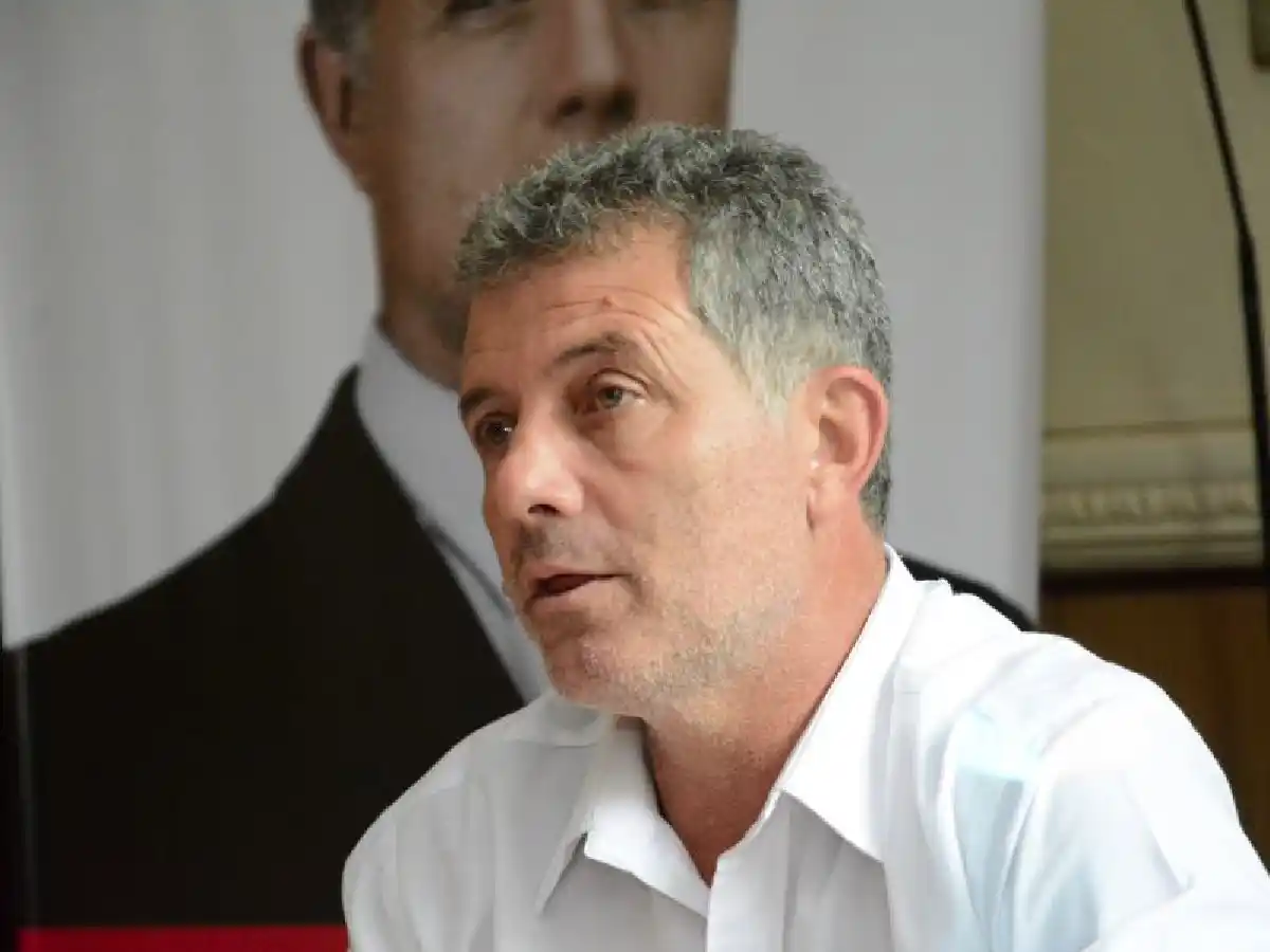 Martínez: "Nosotros tenemos propuestas claras para continuar"