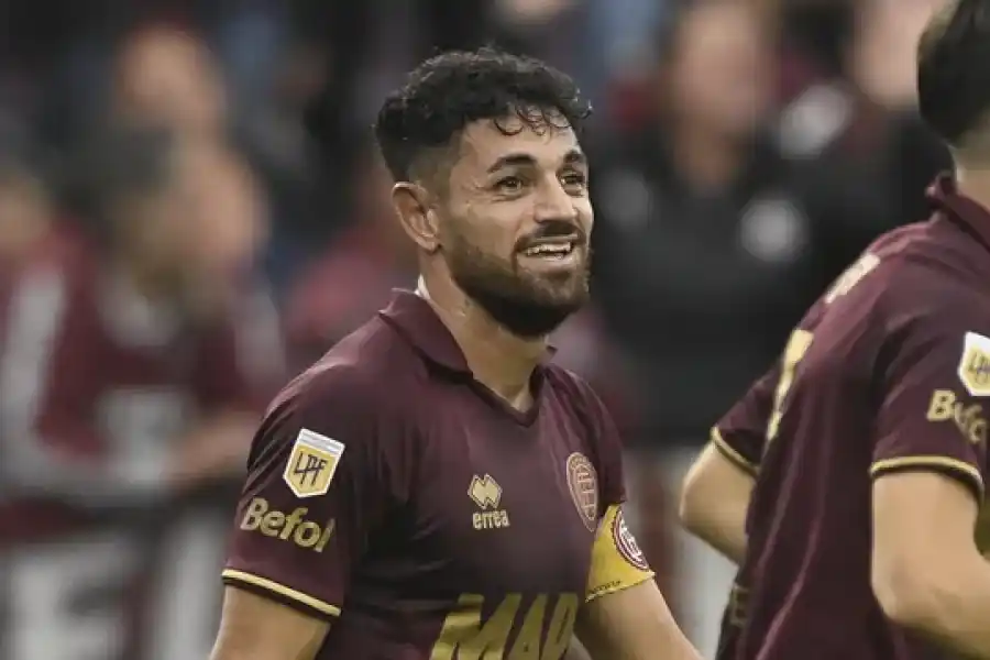 Acosta vuelve a ser convocado tras un acuerdo judicial