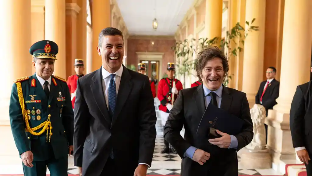 Peña y Milei, encuentro en Asunción