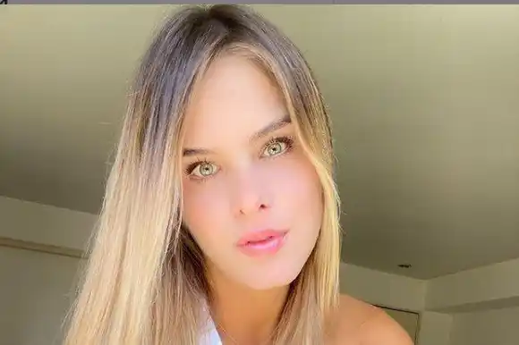 La venezolana Karla Paredes se suma a  denuncias de acoso contra el conferencista Ricardo Ponce