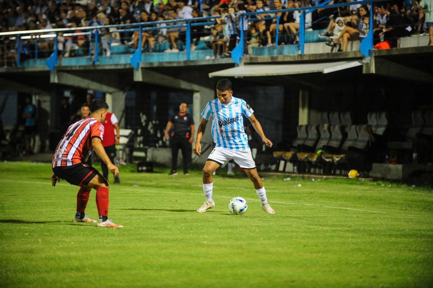 Gabriel Sarmiento, una de las figuras que tuvo Juventud ayer y a lo largo del torneo.