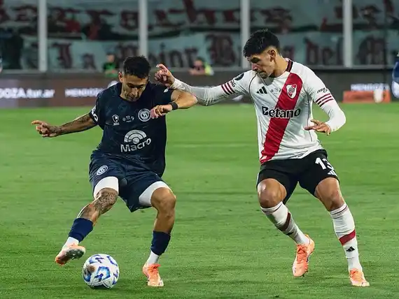 Independiente Rivadavia eliminó a River en los penales y es finalista