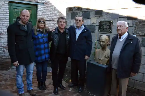 El Gobernador recordó a Evita
