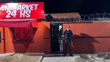 Efectivos policiales realizaron más allanamientos en la zona norte contra viviendas de una banda criminal