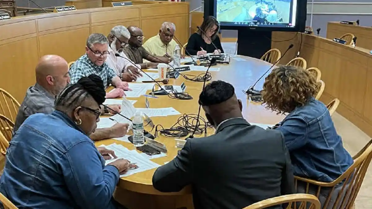 Gobierno de Petro y el ELN buscan «nuevos modelos» de cese al fuego