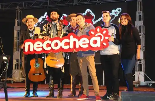 Zeta y Delta invitados a un programa de la TV Pública