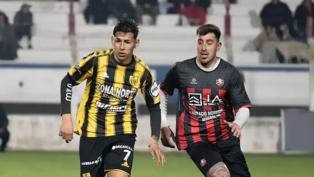 FOTO @BRENPEREZFOTOGRAFIA Independiente venció a Santamarina.