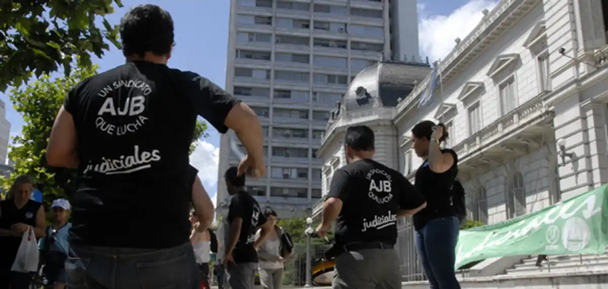 Judiciales bonaerenses vuelven a parar por la reapertura de paritarias