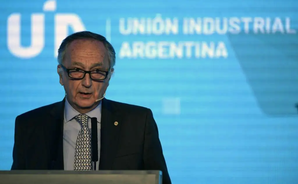 Desde la UIA señalan que las empresas "que no pueden pagar, no van a pagar" el bono
