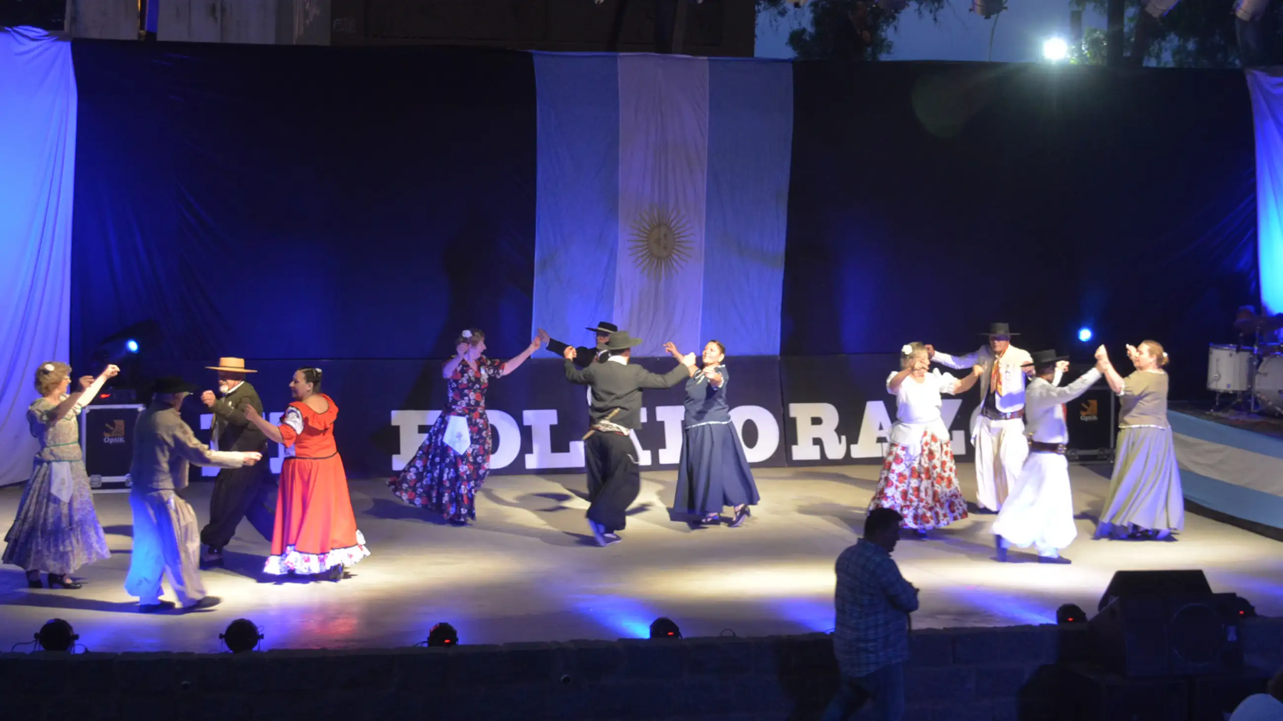 Abrieron las inscripciones para una nueva edición del Folklorazo en Tandil, una jornada repleta de danza y música.