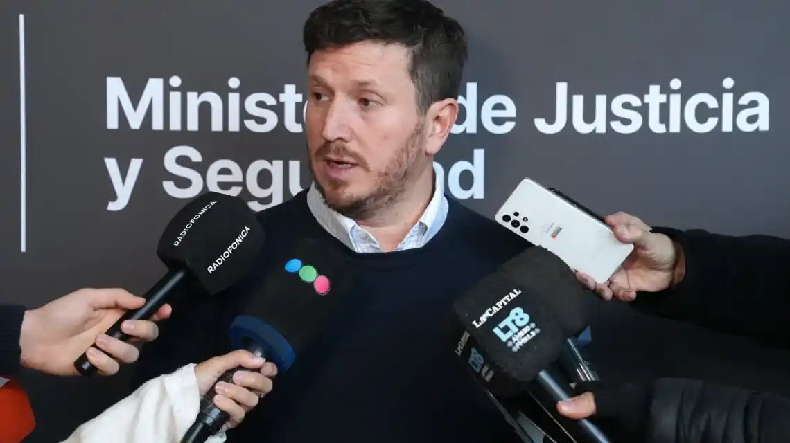 La Provincia suma resultados en su lucha contra el delito: desarticulan bandas criminales y detienen a 14 personas en Rosario y la región