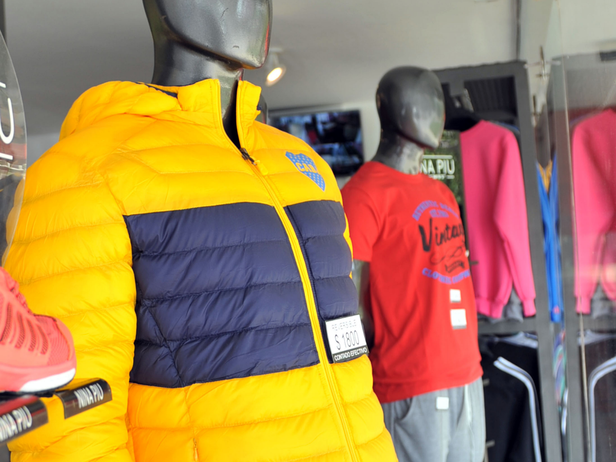 La ropa es más cara en Argentina, según la Cámara de la Indumentaria