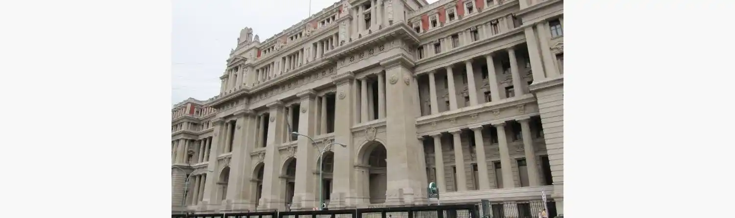 Magistrados presentarán un amparo para lograr una "equiparación salarial"