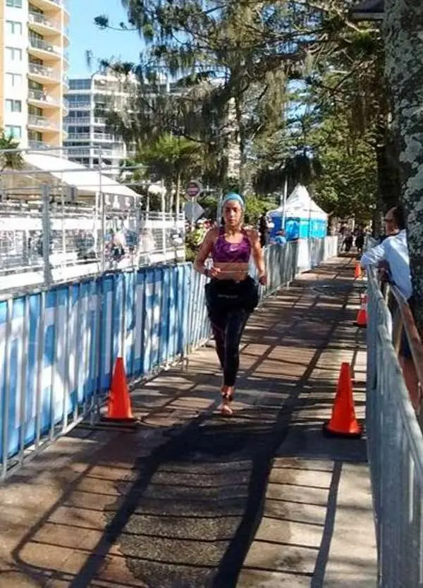 Una azuleña participó del Mundial de Triatlón en Australia