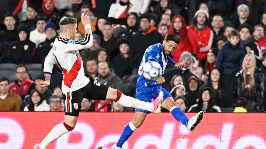 La ley del ex: River ganaba, pero casi sobre el final Lanzini se lo empató