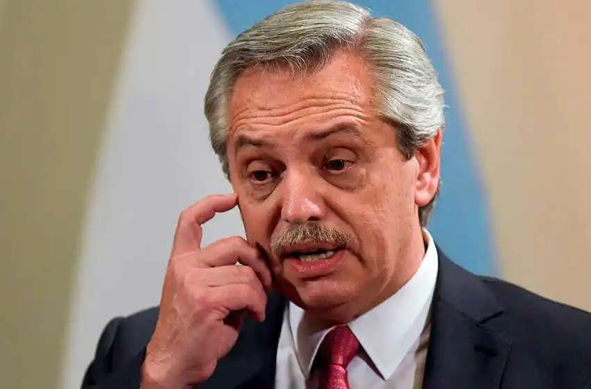 El Gobierno analiza decretar la cuarentena total