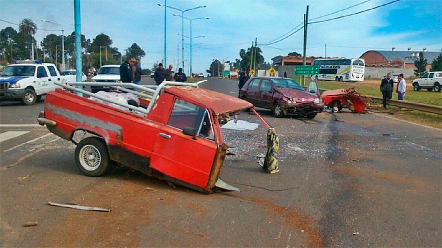 El conductor de la camioneta evoluciona favorablemente 