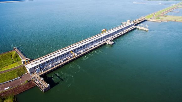 La Argentina y Paraguay firmaron un acuerdo sobre Yacyretá que permitirá bajar el costo de la energía