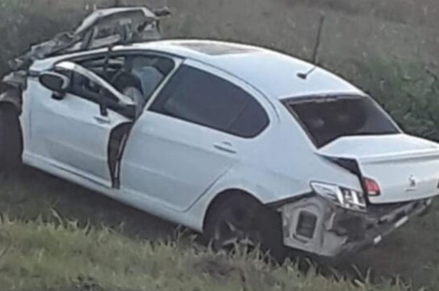 Fatal accidente en Ruta 6: murió un joven de 26 años tras despistar con su auto