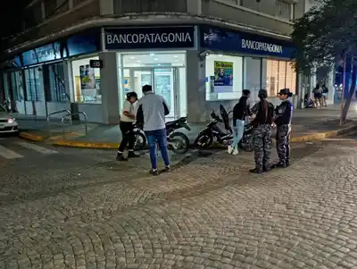Controles preventivos en el centro: más de 40 motos retenidas y un conductor alcoholizado