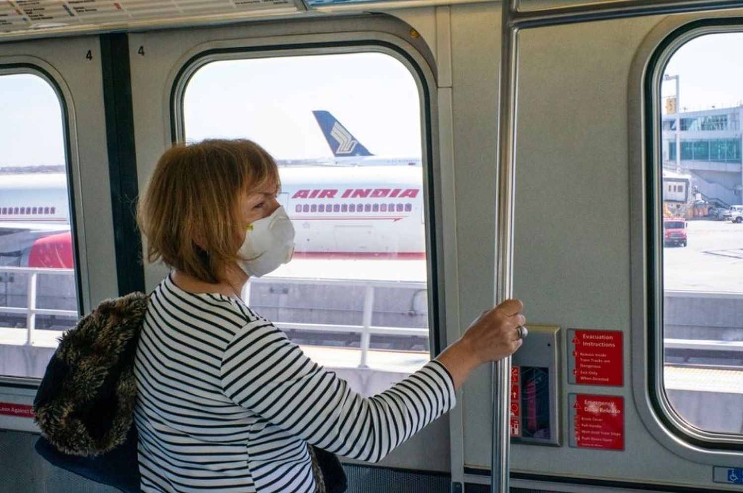 EEUU: hasta septiembre será obligatorio el uso de mascarillas en el transporte público