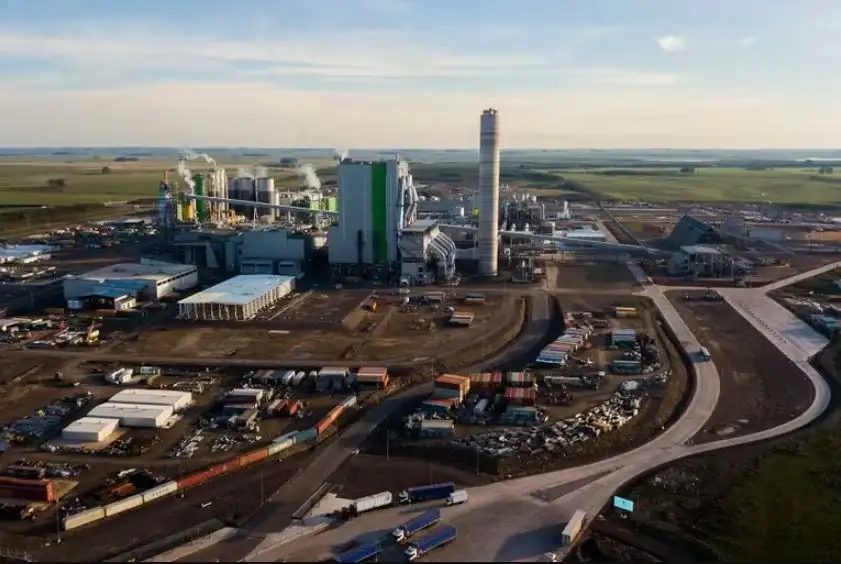 El gobierno uruguayo multará a la nueva planta de celulosa tras derrame de soda cáustica a un arroyo